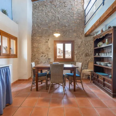 Country house Cal Capdevila Blau